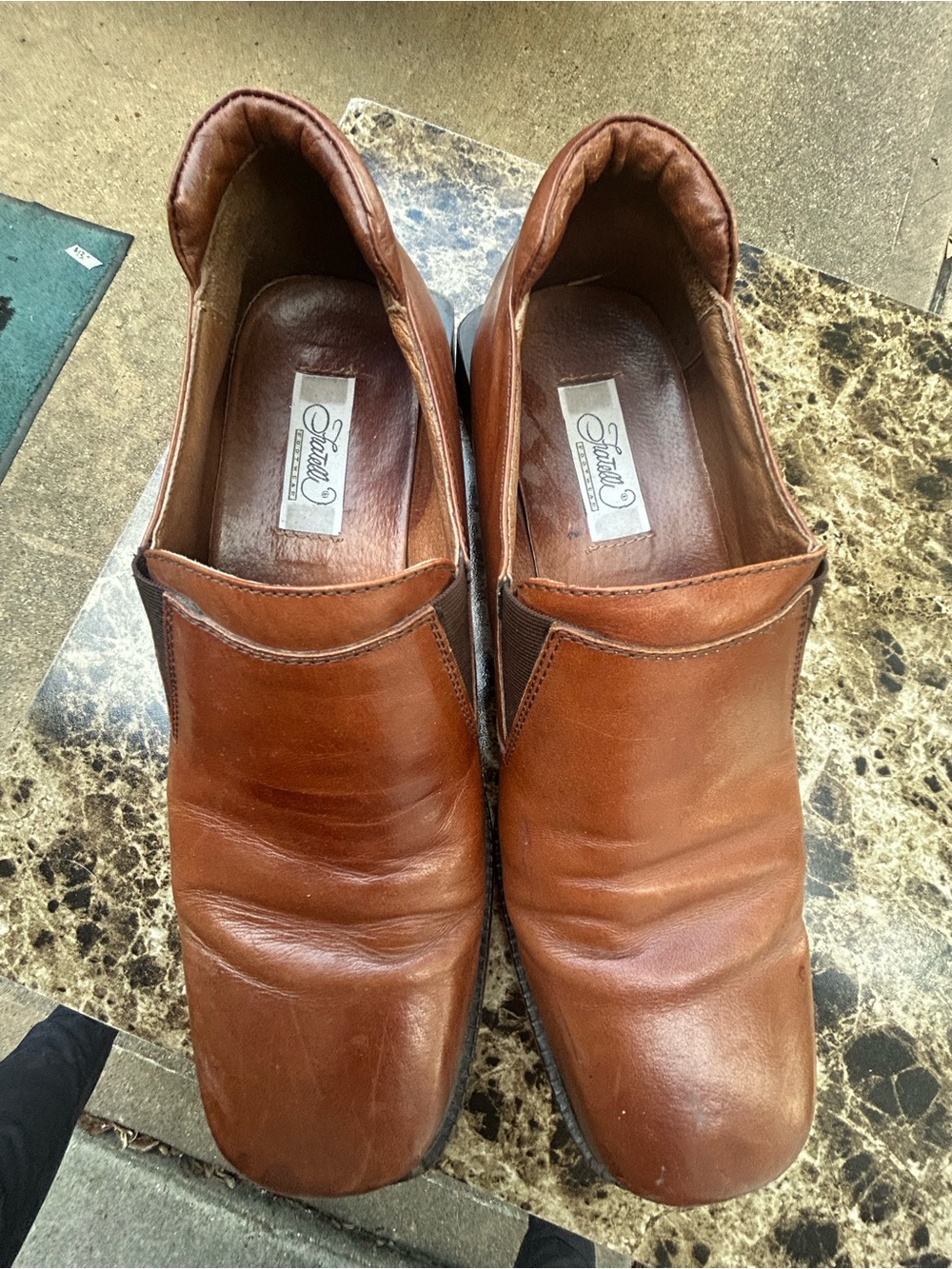 Fratelli Select Men's 11 M Brown Loafer Leather Slip-On Square Toe Dress Shoes